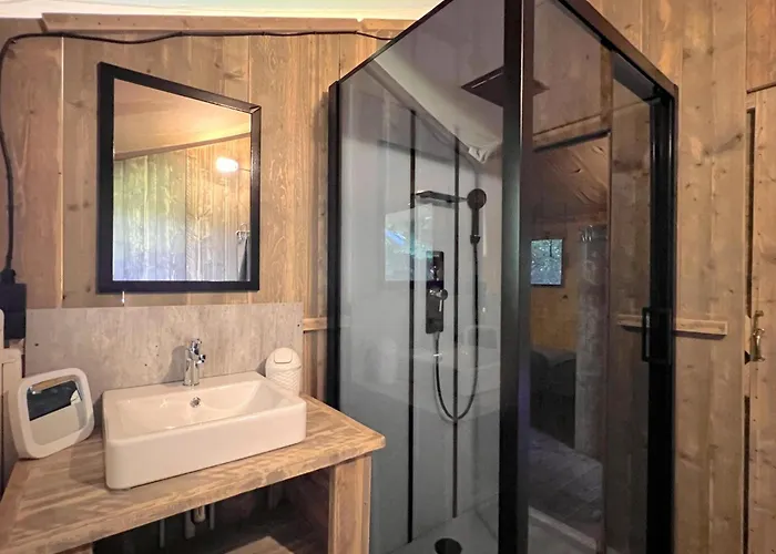 ラグジュアリーテント De Vlinder *