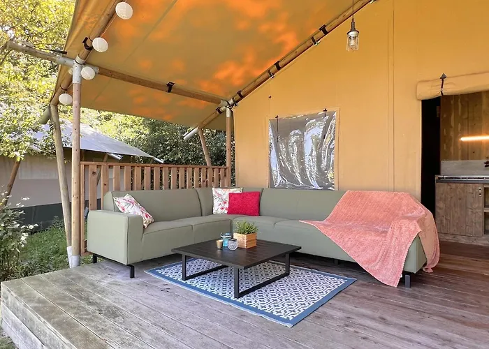 ラグジュアリーテント De Vlinder *