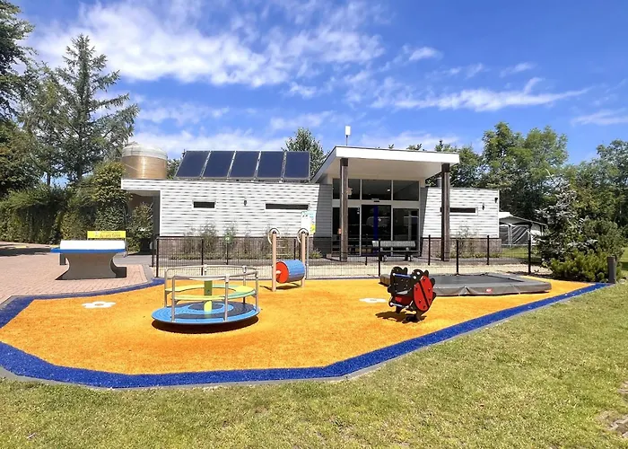 ラグジュアリーテント De Vlinder *